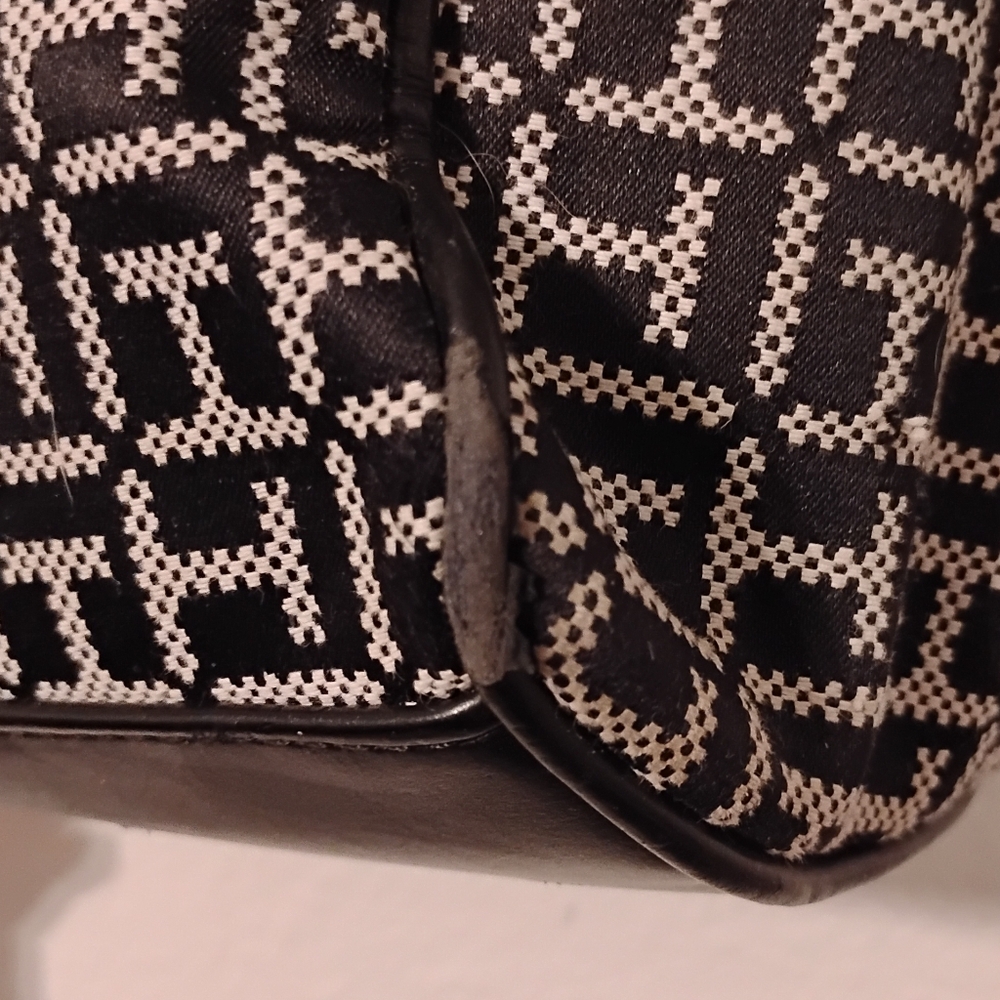 Tommy Hilfiger Tote Bag - Picture 3 of 8